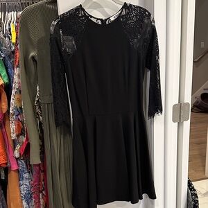 BB Dakota Black Lace Long Sleeve Dress